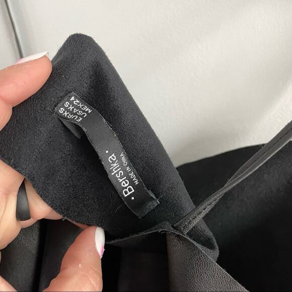 Bershka | Black Vegan Faux Leather Lace Trim Camisole Tank Cami Top Spaghetti XS - Picture 6 of 8